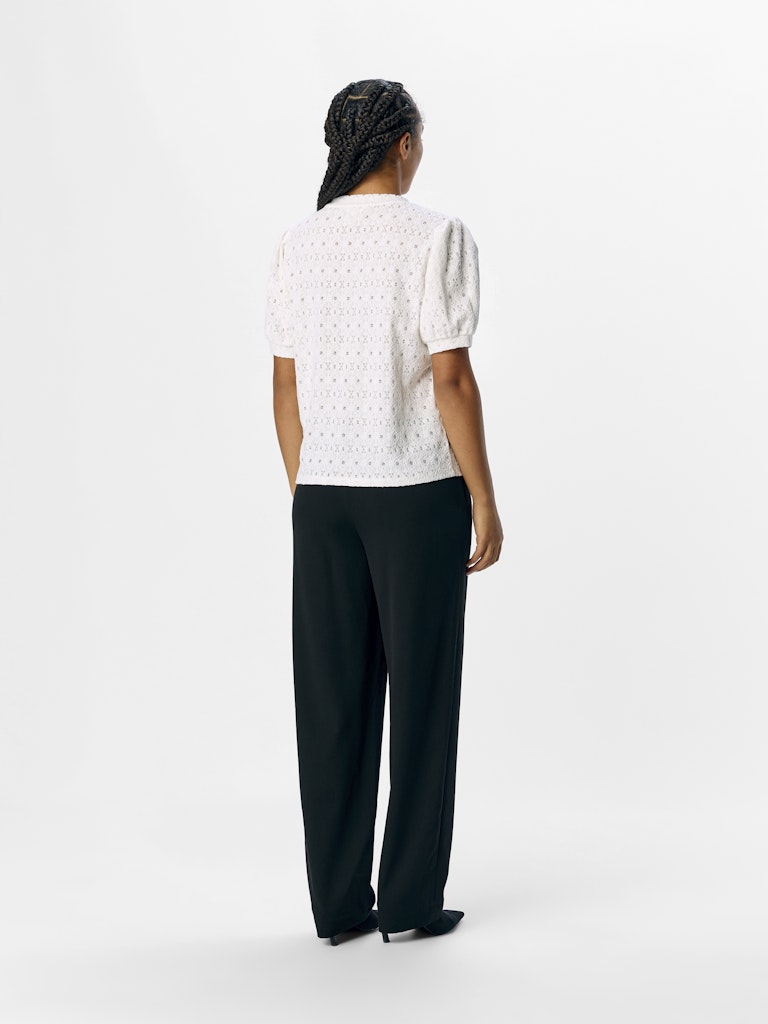OBJLAILA S/S RE TOP - Cloud Dancer
