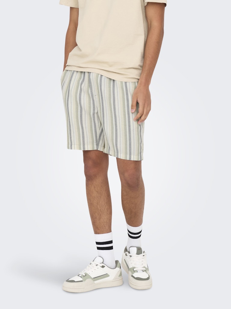 ONSTREV LIFE REG STRUC STRIPE SHORTS - Seagrass