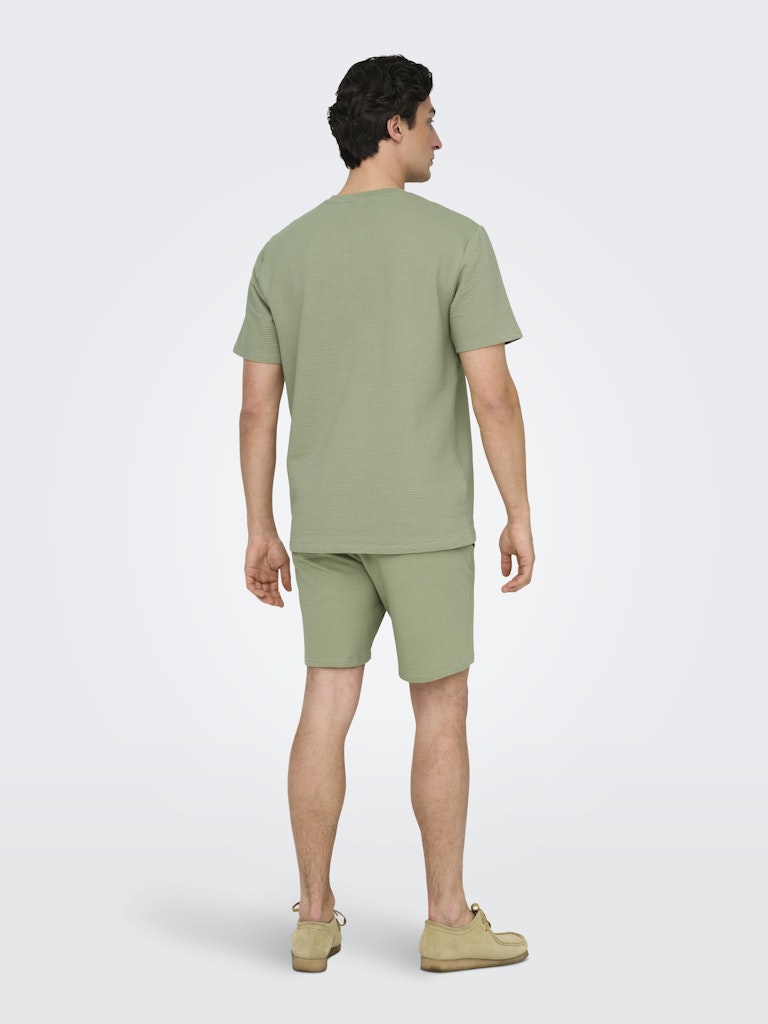 ONSKIAN LIFE REG SEERSUCKER SS TEE - Seagrass