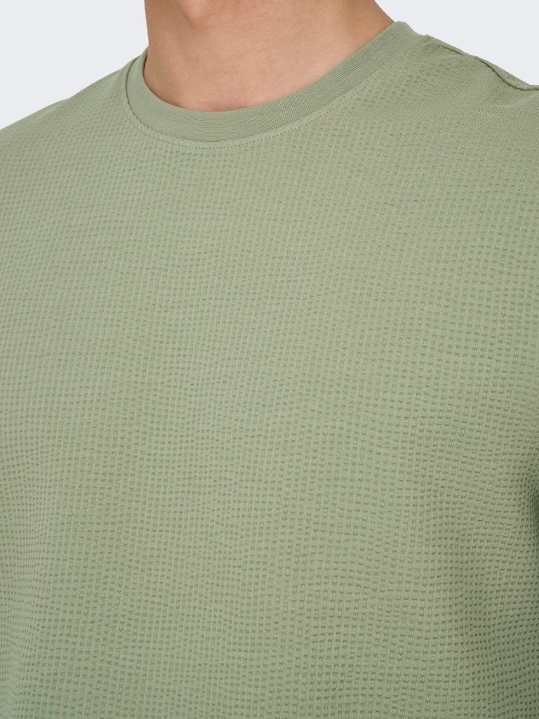 ONSKIAN LIFE REG SEERSUCKER SS TEE - Seagrass