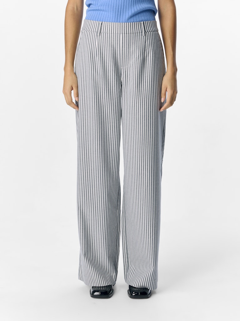 OBJLISA WIDE PANT AOP - Cloud Dancer/Sky Captain stripes