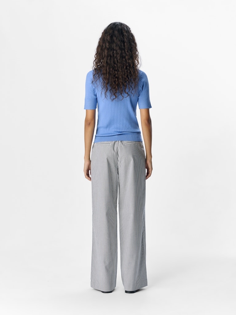 OBJLISA WIDE PANT AOP - Cloud Dancer/Sky Captain stripes