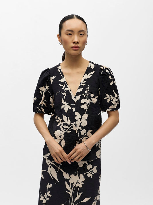 OBJJACIRA S/S V-NECK TOP  - Black/Sandshell Flower