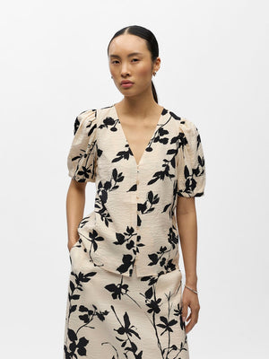OBJJACIRA S/S V-NECK TOP - Sandshell/Black Flower