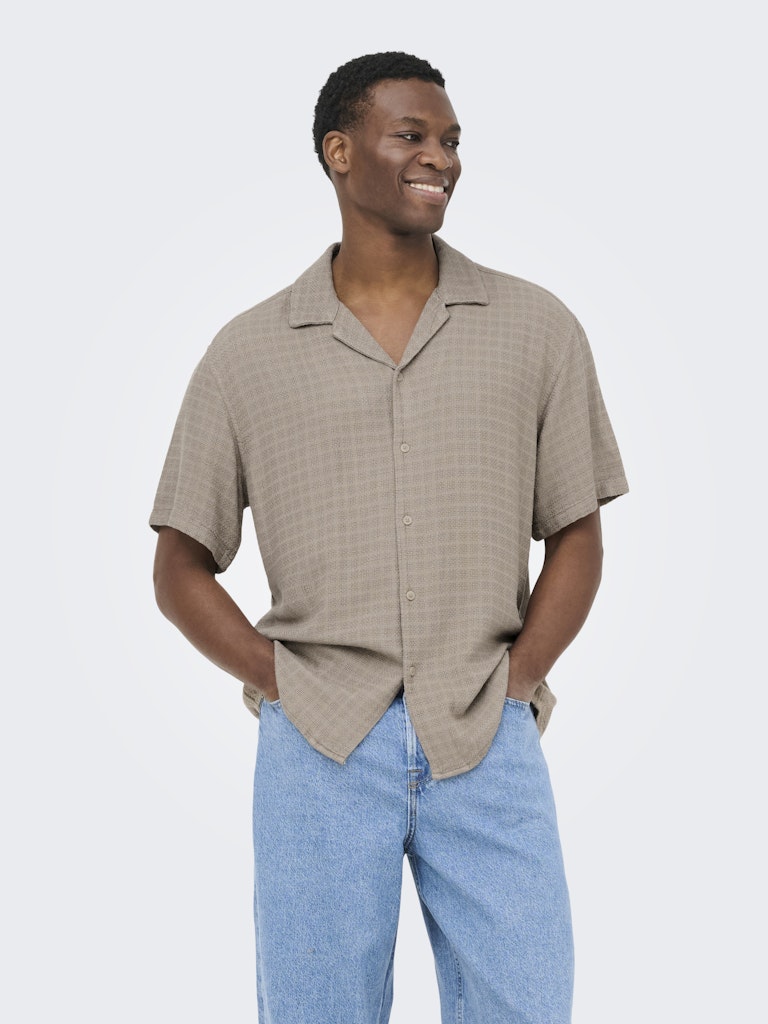 ONSLATHAM REG RESORT STRUC 0257 - Desert Taupe