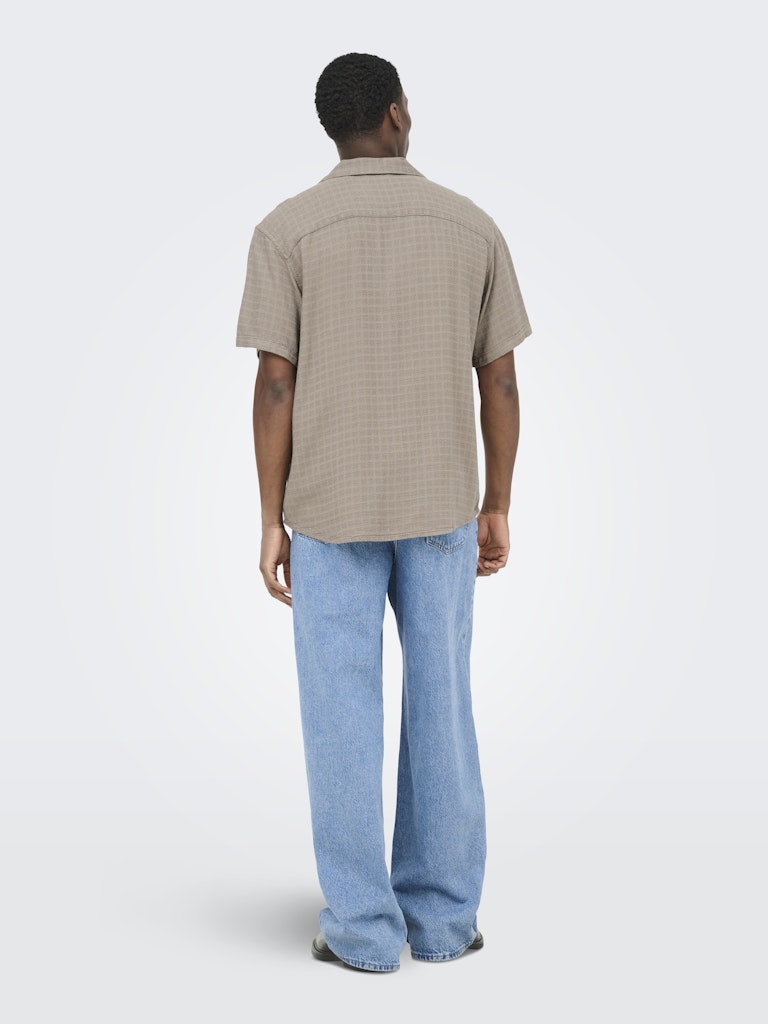 ONSLATHAM REG RESORT STRUC 0257 - Desert Taupe