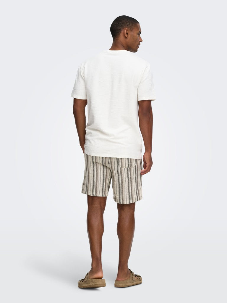 ONSTREV LIFE REG STRUC STRIPE SHORTS - Gardenia