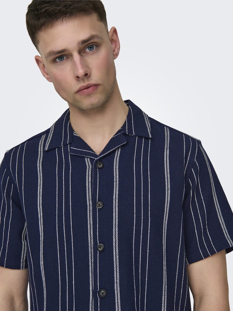 ONSTREV LIFE REG STRIPE SS SHIRT - Dark Navy