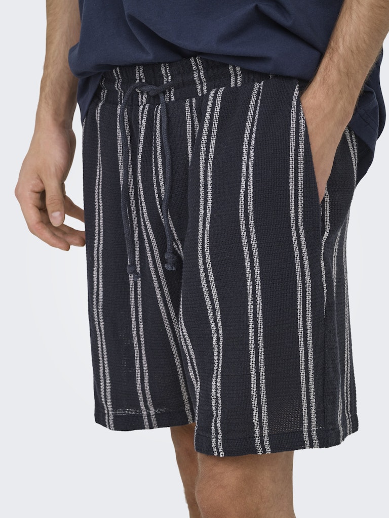 ONSTREV LIFE REG STRU STRIPE SHORTS - Dark Navy