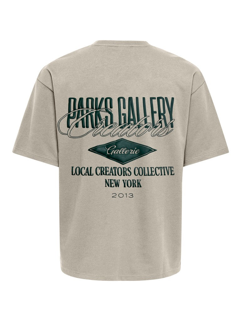 ONSPARKS GALLERY AIR BOXY SS TEE - Silver Lining