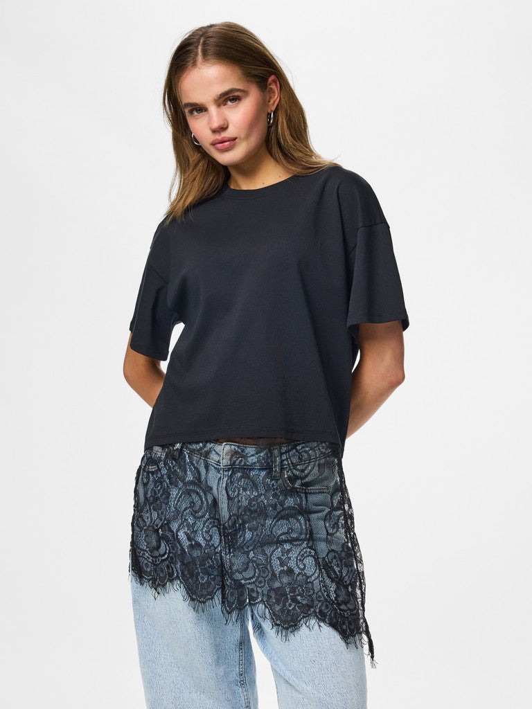 PCMAVE SS LACE T-SHIRT - Black