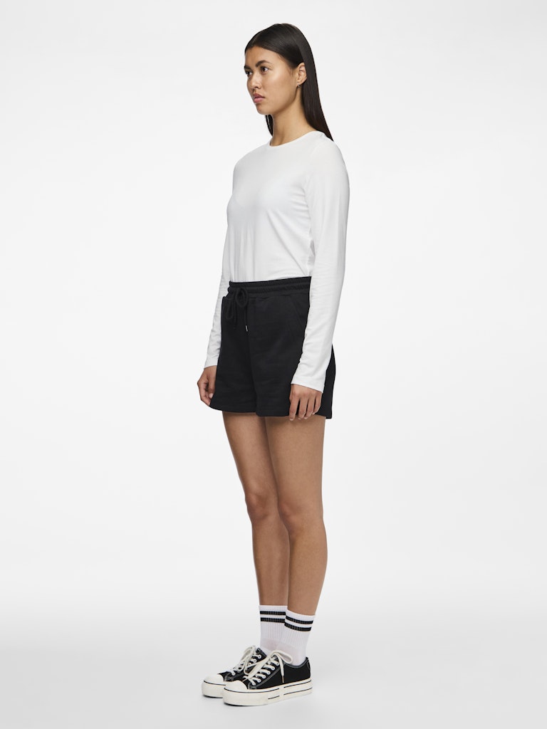 PCCHILLI SUMMER HW SHORTS - Black