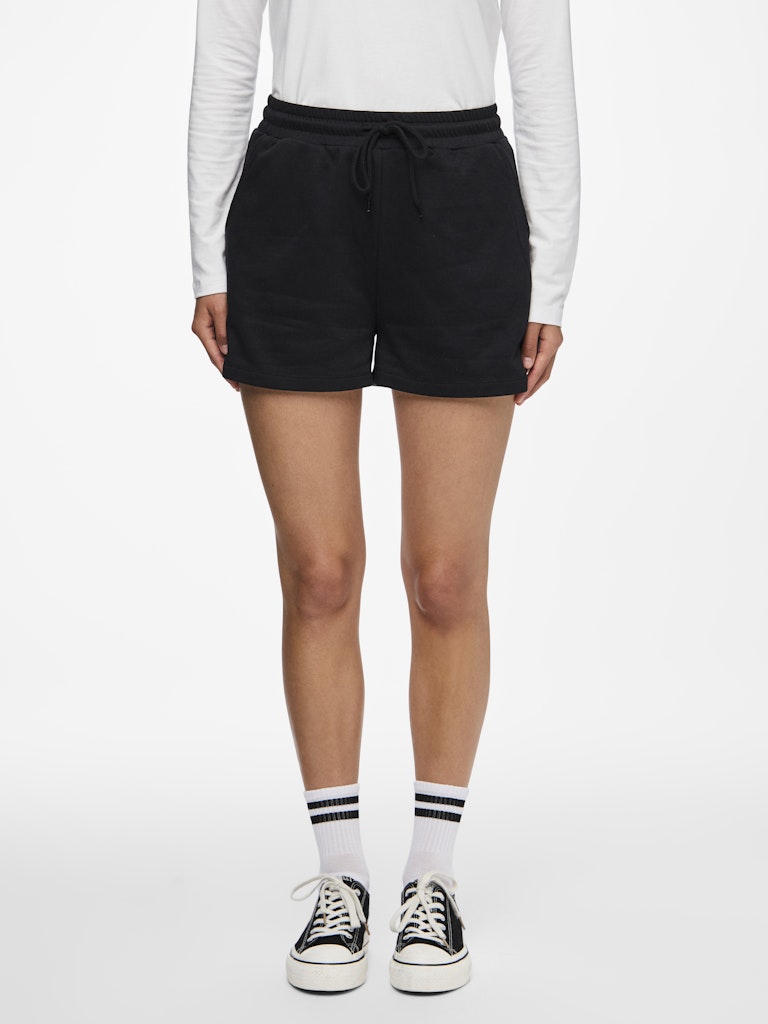 PCCHILLI SUMMER HW SHORTS - Black