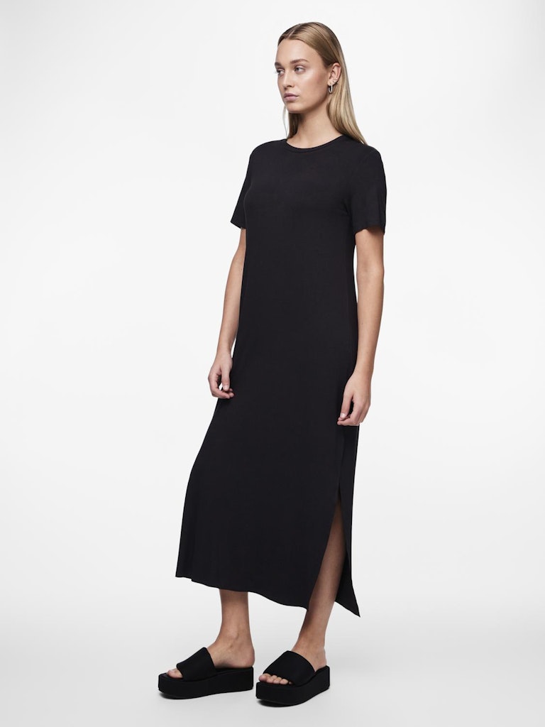PCSOFIA SS T-SHIRT MAXI DRESS - Black