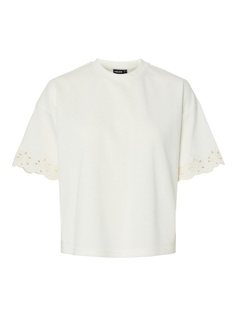 PCCHILLI SUMMER SS BRODERI TEE - Cloud Dancer