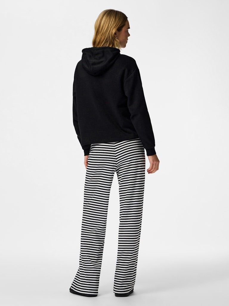 PCLAYA MW WIDE PANTS JRS - Black/Bright White