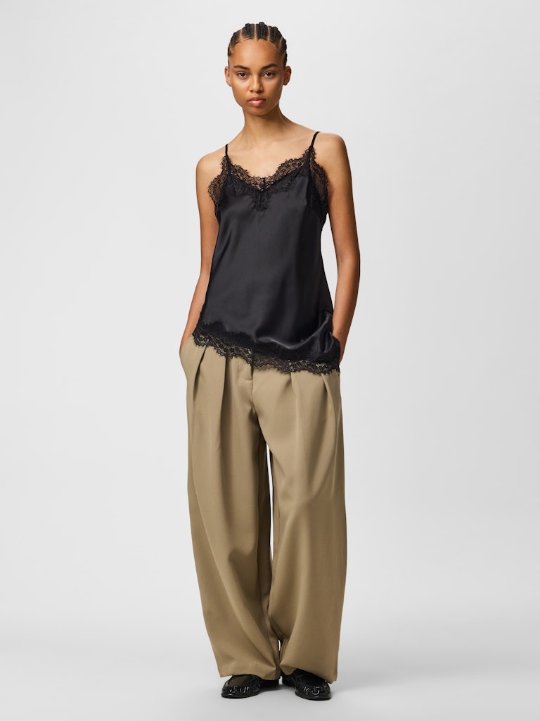 PCJESSA SINGLET W/LACE - Black/Black Lace