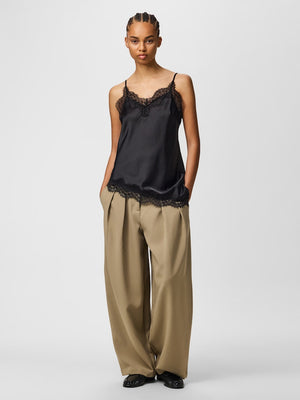 PCJESSA SINGLET W/LACE - Black/Black Lace