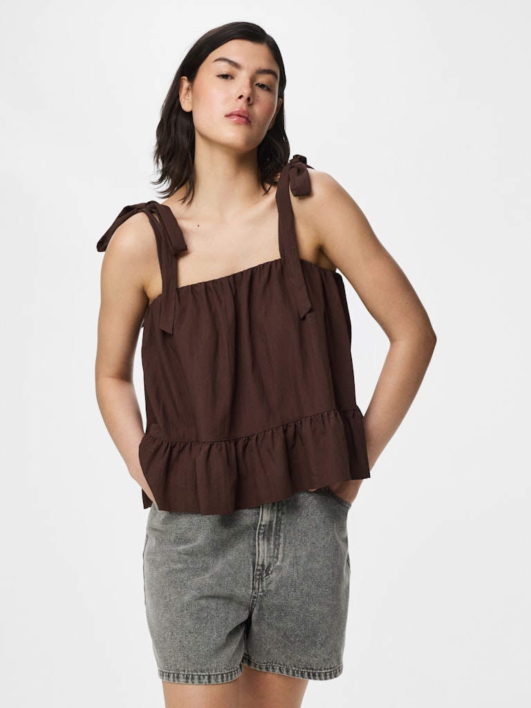 PCJULIA SL PEPLUM TOP - Hot Fudge