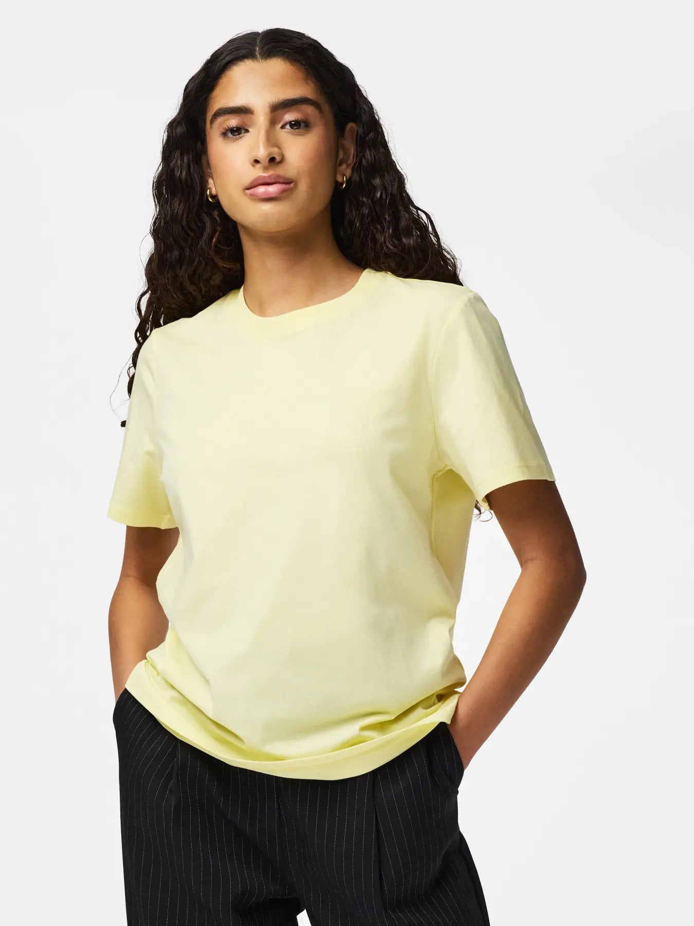 PCRIA SS SOLID TEE - French Vanilla